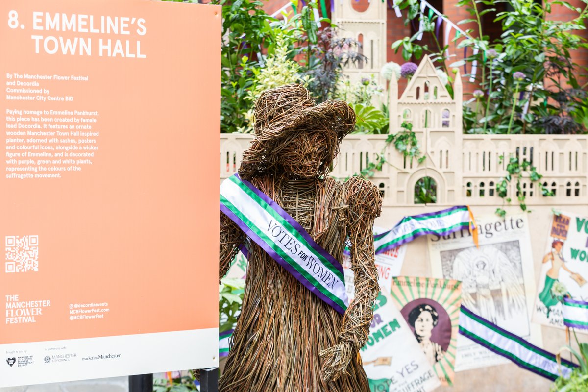 8. Emmeline’s Town Hall By The Manchester Flower Festival and Decordia