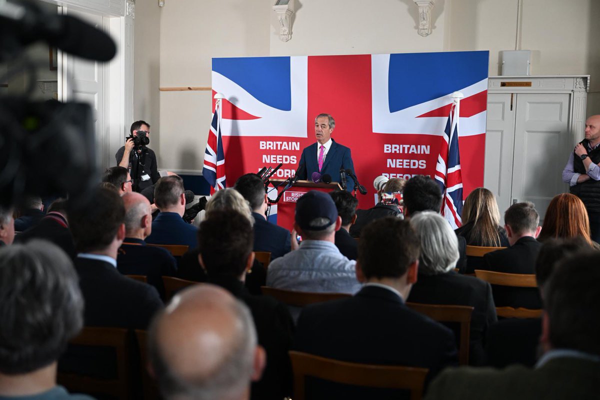 Nigel Farage MP tweet media