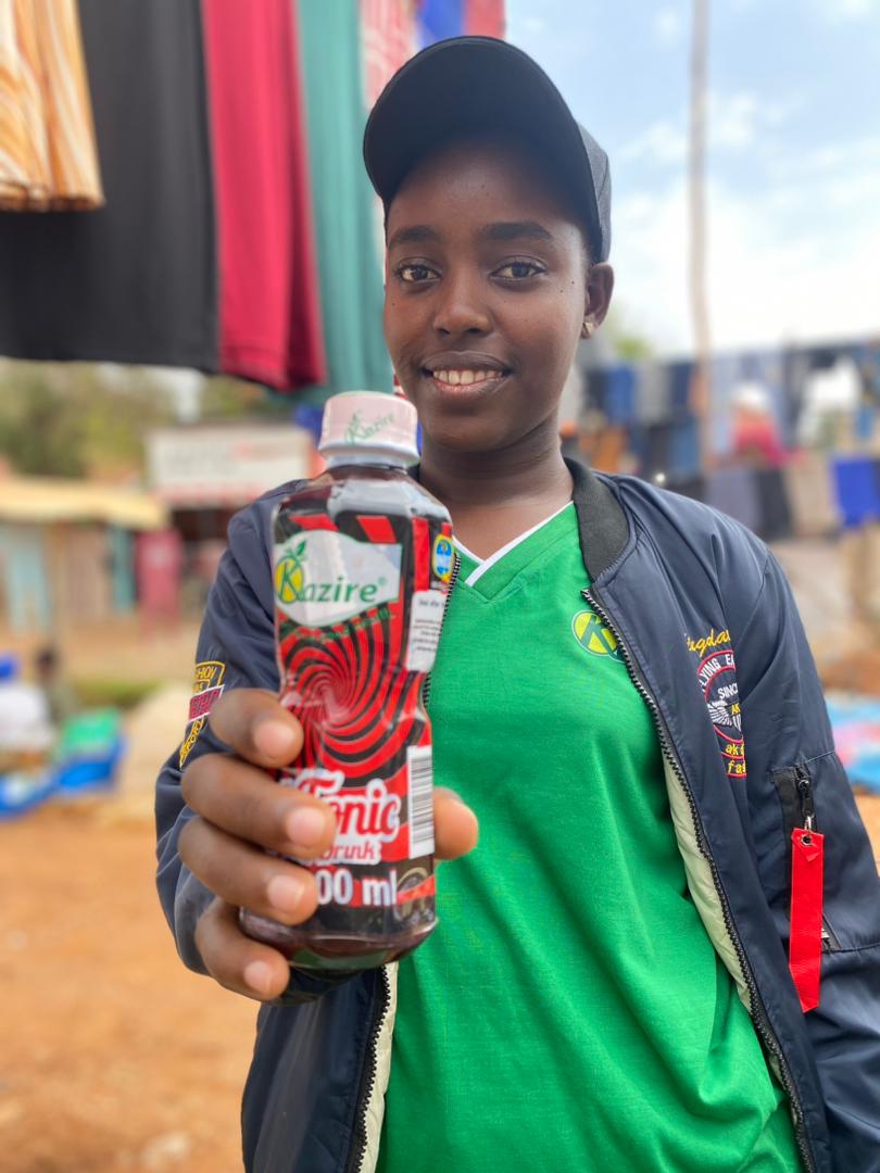 Since its menstrual day, my fellow girls allow me whisper this secret to you.
This Kazire Red Tonic helps on cramps, say goodbye to pain and discomfort.
#PeriodFriendlyWorld #MHDay