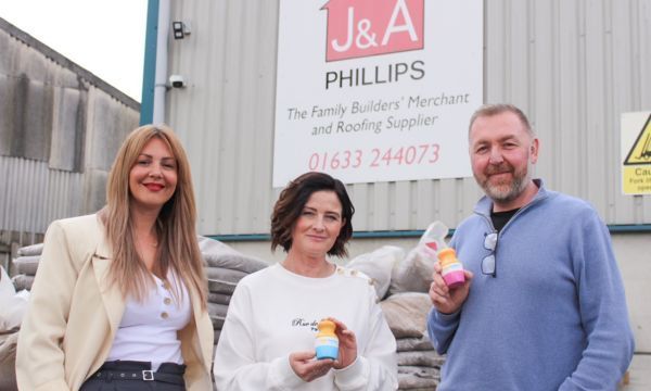 SUN SAFETY🔆 J&A Phillips Builders Merchants has teamed up with @solar_buddies on a campaign aimed at sun safety for construction workers. #sunsafety #construction buff.ly/3yAM0GN
