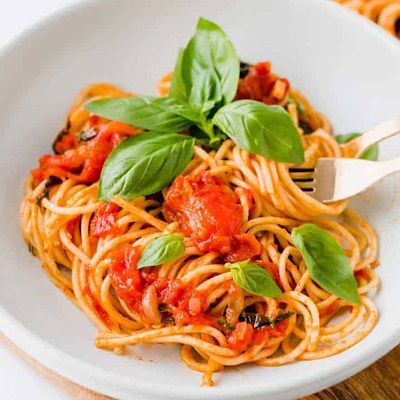 Spaghetti Pomodoro is a delicious classic Italian dish in its simplicity buff.ly/46BsFBT