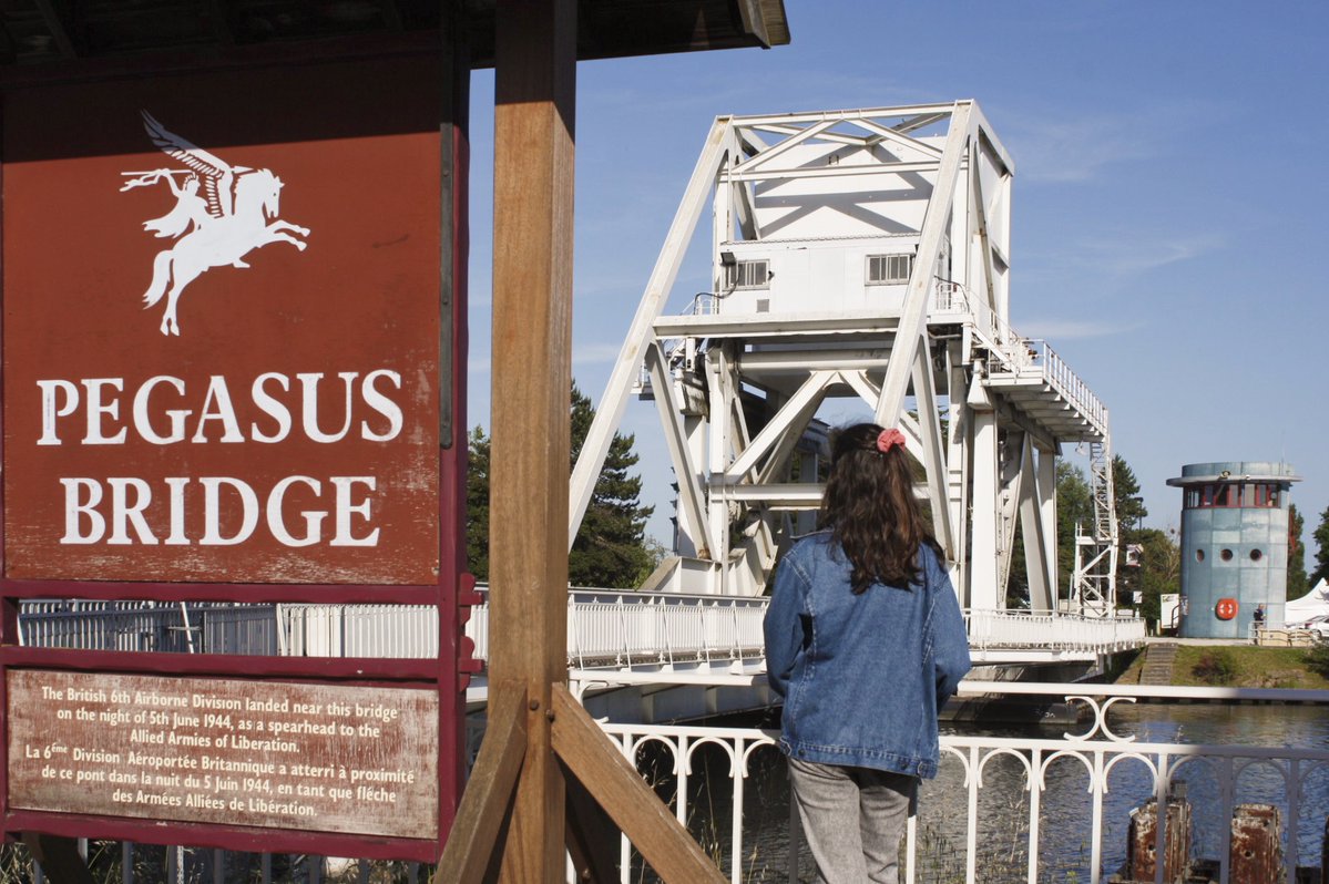 Serial Pix tweet media