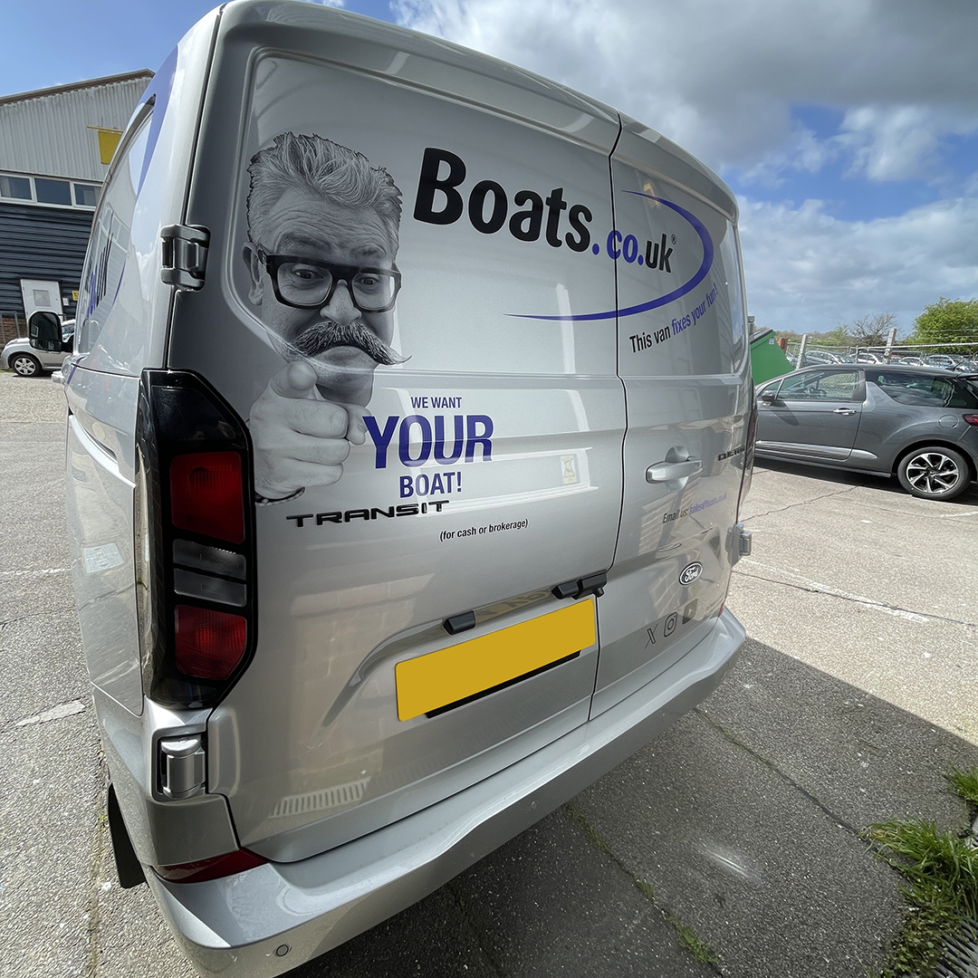 Fitted precision cut, self-adhesive vinyl to the bonnet, rear doors and side panels of the recent @boatscouk van
A simple yet highly impactful design that doesn’t cost the earth
Designed by Ashby Ltd
#CustomDecals #VanGraphics #VehicleGraphics #VehicleBranding #BrandyourVan