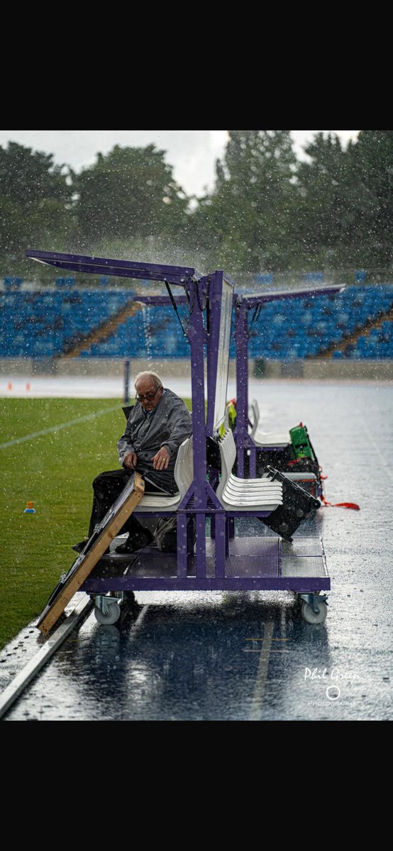 ☔ | There certainly was a storm brewing at The Alex on Sunday! 🫡 | One photographer caught this fantastic shot of club stalwart (and proud Cumbrian) Ron Banks battling the elements whilst carrying out his game-day duties! 📸 | Phil Green Photography