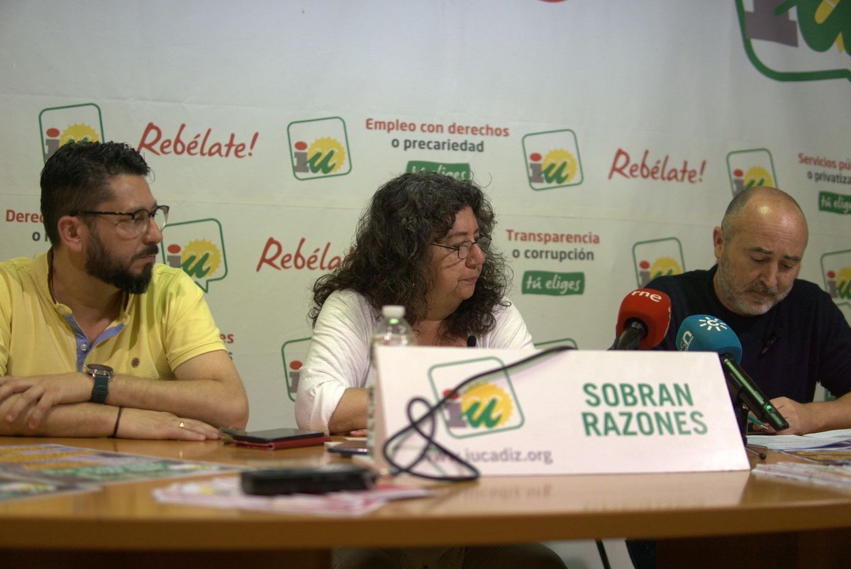 ‼️ Hoy hemos presentado en rueda de prensa una campaña para que nuestros vecinos y vecinas sepan que pueden hacer para denunciar los apartamentos turísticos ilegales y como prohibir que haya viviendas turísticas en su bloque.