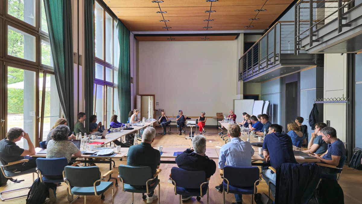 Group leaders from both @MDC_Berlin locations dedicated 2 days to meeting & discussing their most recent research interests, exchanging ideas and forging new collaborations at the Topic1/@BIMSB_MDC PI Retreat 2024 #mdcBerlin