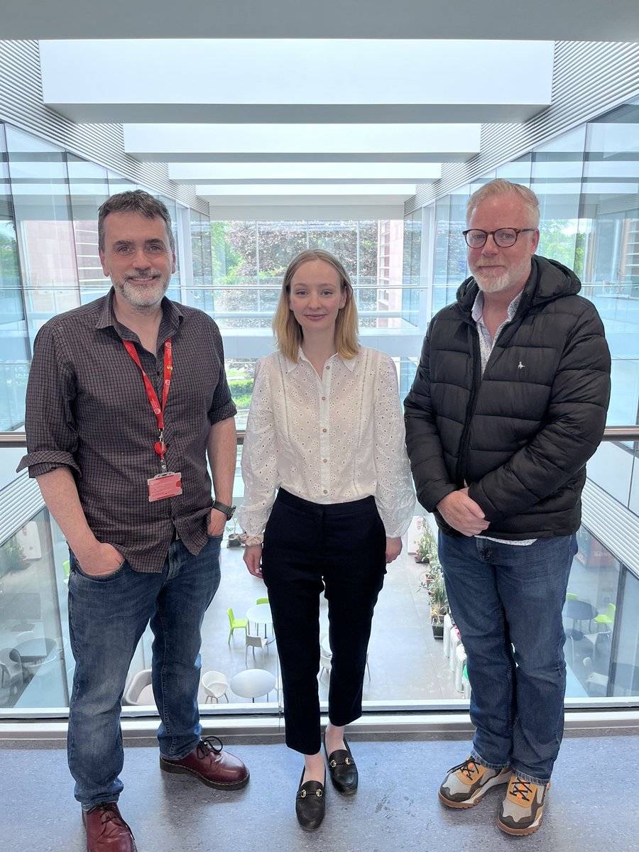Congratulations Dr. <a href="/lucydillon97/">Lucy Dillon</a> on passing her viva yesterday! 🥳. Many thanks to examiners <a href="/jomcinerney/">James McInerney</a> and <a href="/dfgilpin/">Deirdre Gilpin</a>  and convenor <a href="/SJS_Cameron/">Simon Cameron</a> . <a href="/CreeveyLab/">Creevey Lab</a> <a href="/QUBelfast/">Queen's University Belfast 🎓</a>  <a href="/QUBbioscience/">School of Biological Sciences</a>
