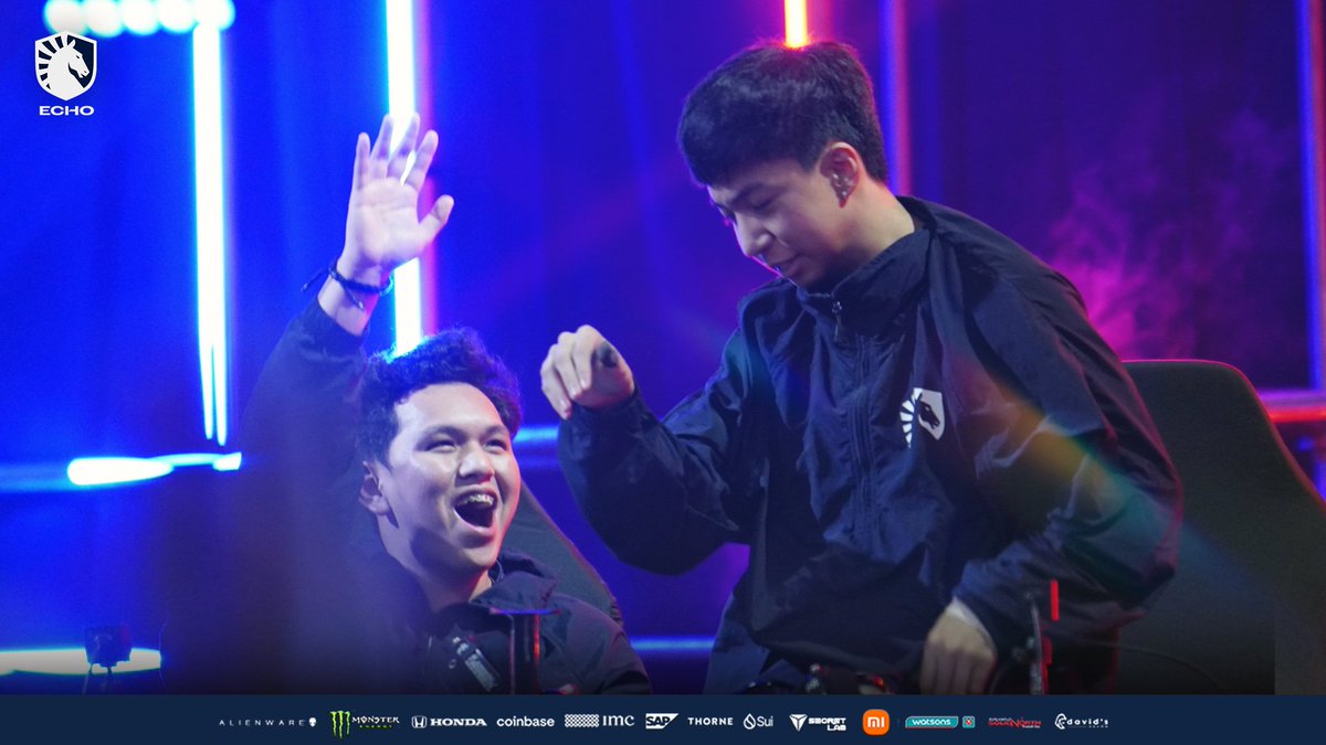 teamliquidph's tweet photo. Pictures that definitely say "Winning is everything". 💙

#LetsGoLiquid #LiquidECHO #TLPHxWatsons #GoSolidWithECHO https://t.co/bCXfOyLOUl