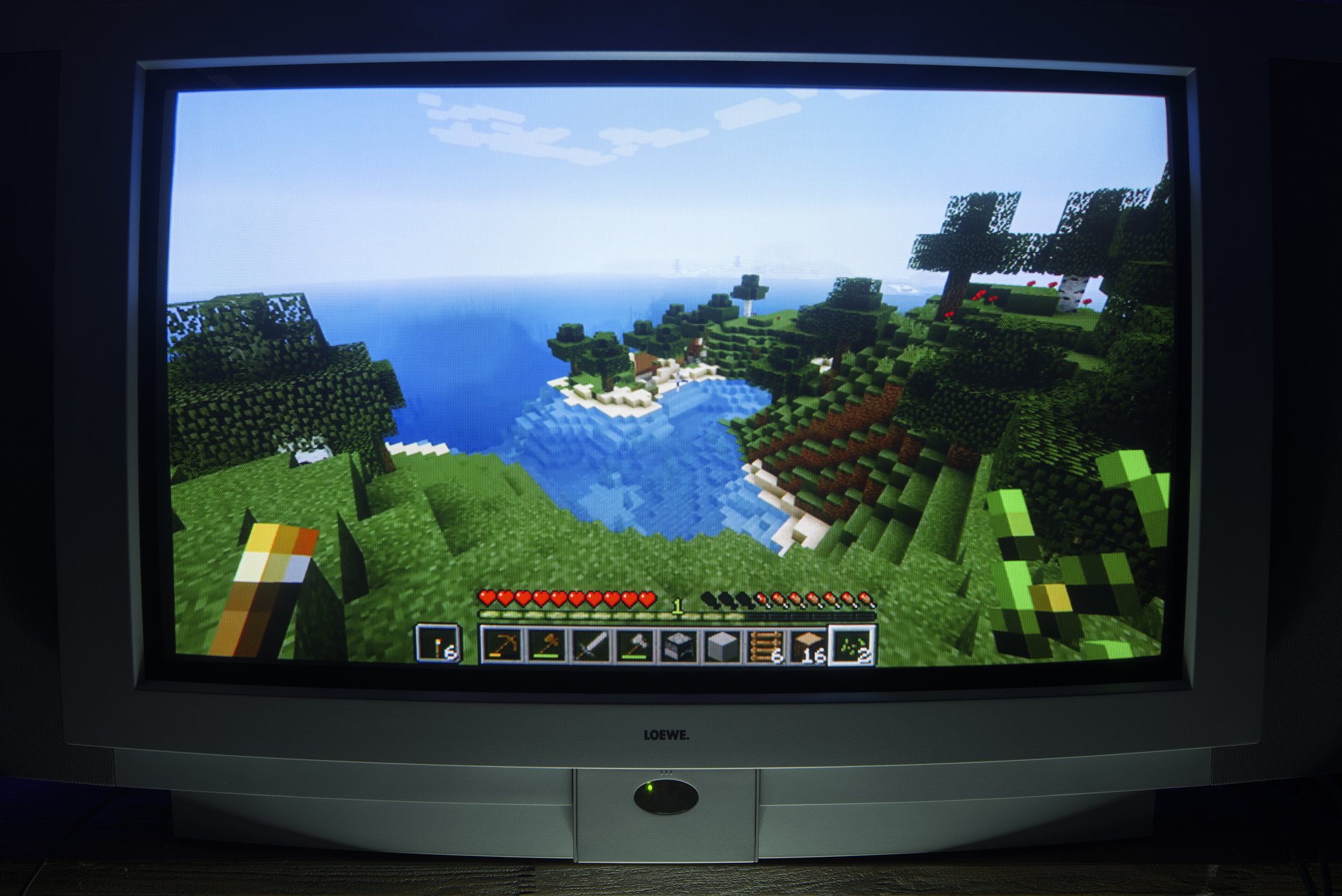 Loewe Aconda CRT on X Minecraft seen running on the Loewe Planus. Bricks and blocks never looked so good well almost 1080p downscaled via the Crestron HD Scaler to 480p. minecraft loewecrt loeweplanus