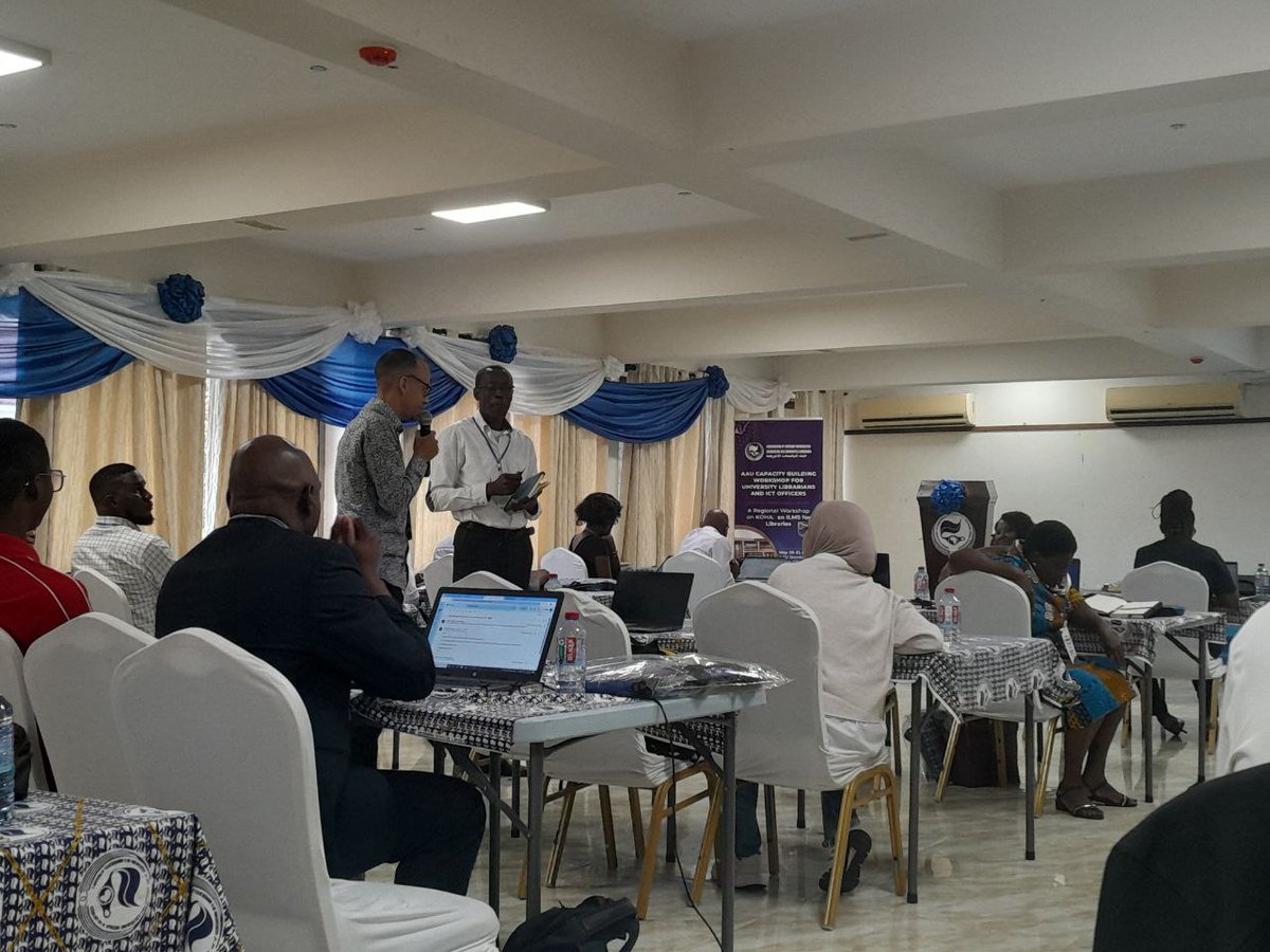 Mr. Abednego Corletey kicks off the Workshop with an overview. 'Don't panic,' he assures us as participants from across Africa introduce themselves and share their expectations. Exciting days ahead!
#AAUWorkshop #KOHA #CapacityBuilding #Librarians #ICT