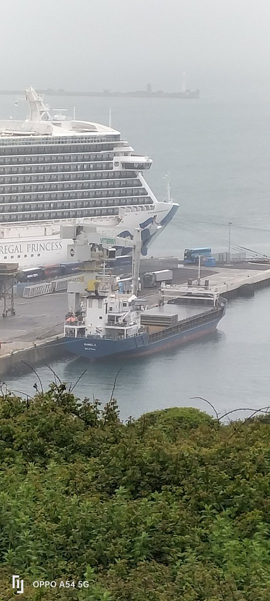AytonJustyn's tweet photo. Boycott portland port 🇳🇱 Daniel K 🇳🇱 in #portland on 28/5/24. A General cargo vessel. #Weymouth #dorset #DanielK #Generalcargo #ships #shipping #photography #Shipsphotography #shipspotting #shipslnpics #MfShippingGroup #Holland https://t.co/ldAgbfbyXa