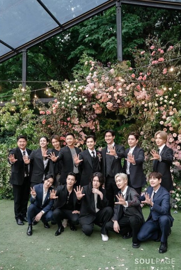 SUPER JUNIOR OT15 😭😭😭