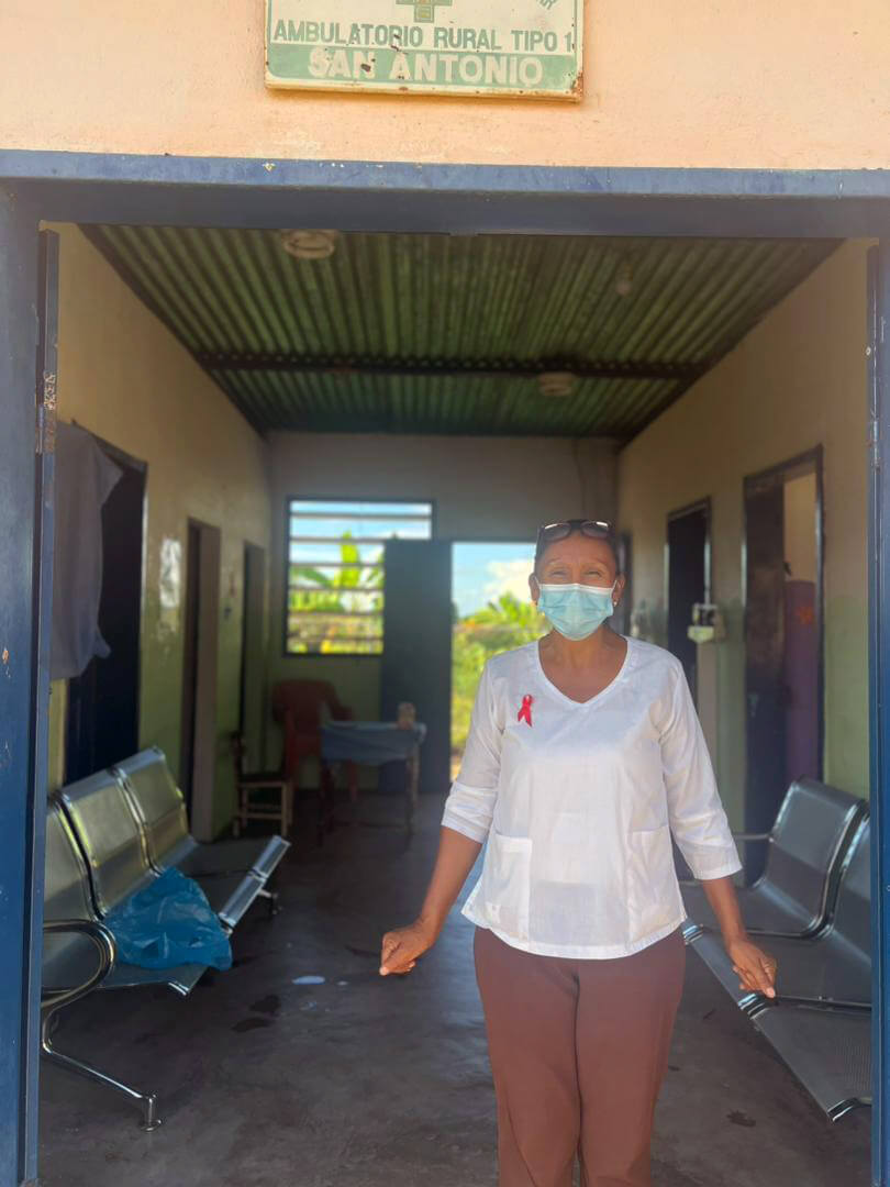 For over 20 years, Nurse Elsa has been the lifeline for her community #Venezuela. Despite challenges, she opens her clinic doors daily, ensuring no one is left behind. We're standing beside her, empowering her entire team with training, supplies, and unwavering support.