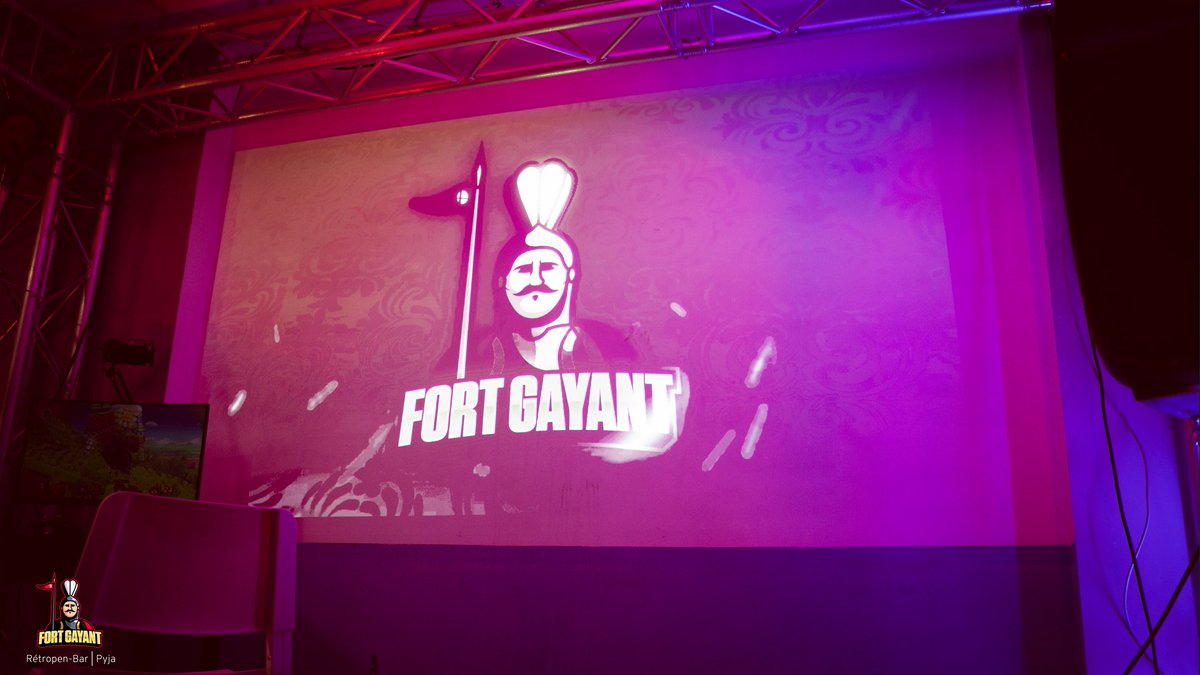 Rétropen-Bar tweet media