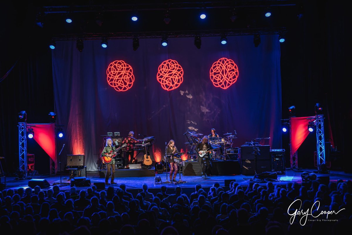 gary cooper tweet media