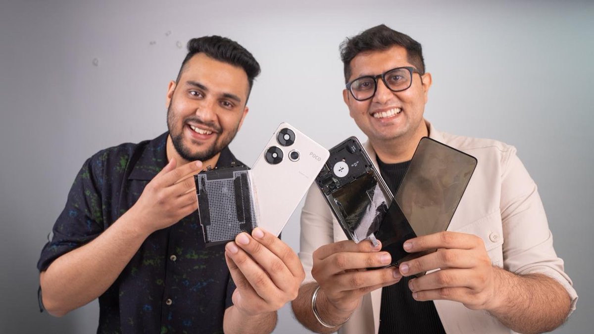 The electronics and communication engineer had a fun day in the field📱🪛

Watch the video with @ShokeenSanchit  for an in-depth look at what makes #POCOF6 a true beast in it's segment📱🔍 

Link: youtube.com/watch?v=pHzK4U…

First sale on 29th May 2024 at 12PM IST on @Flipkart