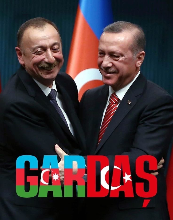 Dost ve kardeş Ülke #Azerbaycan’ın Bağımsızlık Günü kutlu olsun. #BirMilletİkiDevlet 🇦🇿🇹🇷