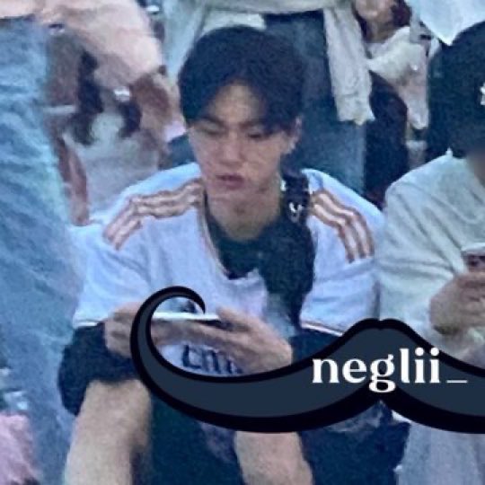 น้องโถ tweet media