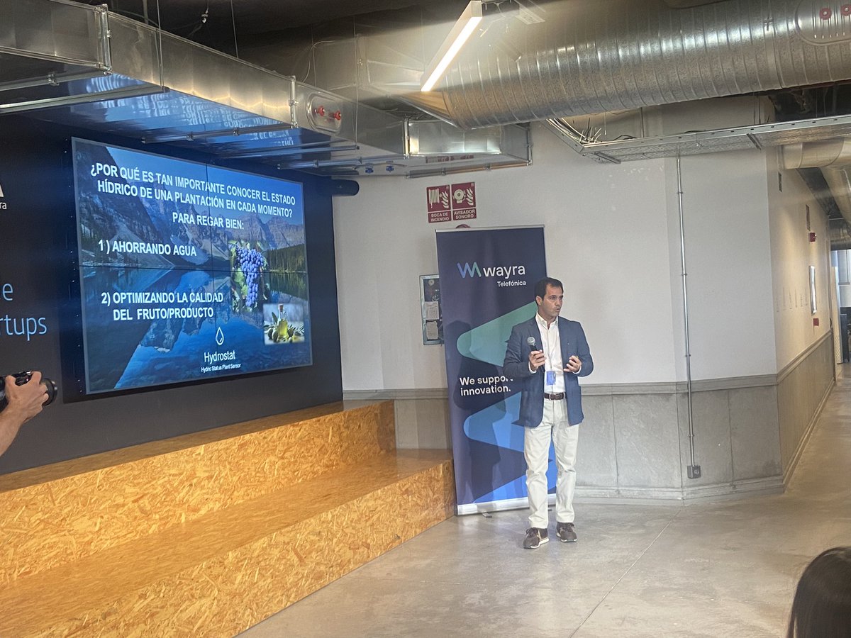 seedrocket's tweet photo. Continuamos con #Hydrostat, que ofrece un sensor que permite el control del estado hídrico en cultivos leñosos con el objetivo de reducir el consumo de agua en el regadío y mejorar la calidad del fruto. 💦🫒🎋🌳 https://t.co/K3ZS9pVz9l