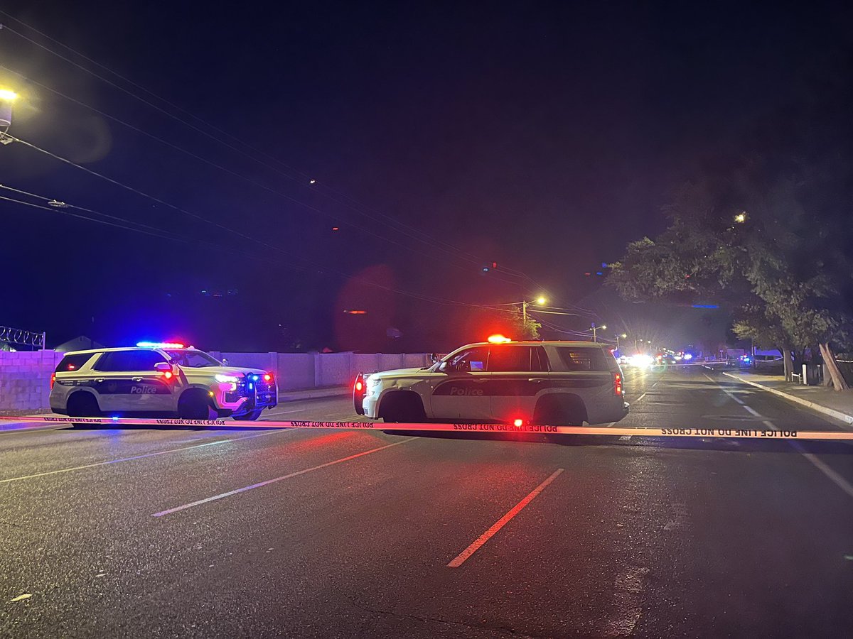 JamieABC15's tweet image. Phoenix PD says an officer was shot and injured near 10th St. &amp;amp; Southern. We are on scene working to get more info…I’ll be on #ABC15 this morning with updates