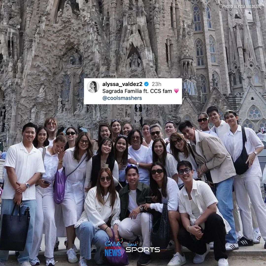 'SAGRADA FAMILIA FT. CCS FAM' 🩷🤍

LOOK: Alyssa Valdez and the Creamline Cool Smashers visited the Sagrada Familia in Barcelona, Spain.

Follow #GMASports for more updates.

📸: Alyssa Valdez/IG