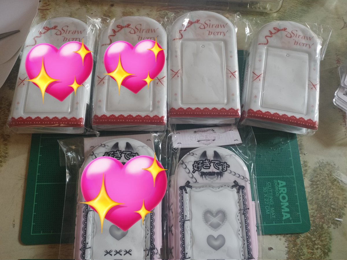 แฟ้มการ์ด 🍓 เหลือพร้อมส่ง 2 เล่มสุดท้ายค้า

 เล่มละ 290 รวมส่ง สนใจ DM
 ได้เลยค้า
 
#ตลาดนัดแฟ้มการ์ด #โทมัสก้อง #kongjiro #thomaskong #ตลาดนัดไอบึ #ตลาดนัดive #ตลาดนัดBUS