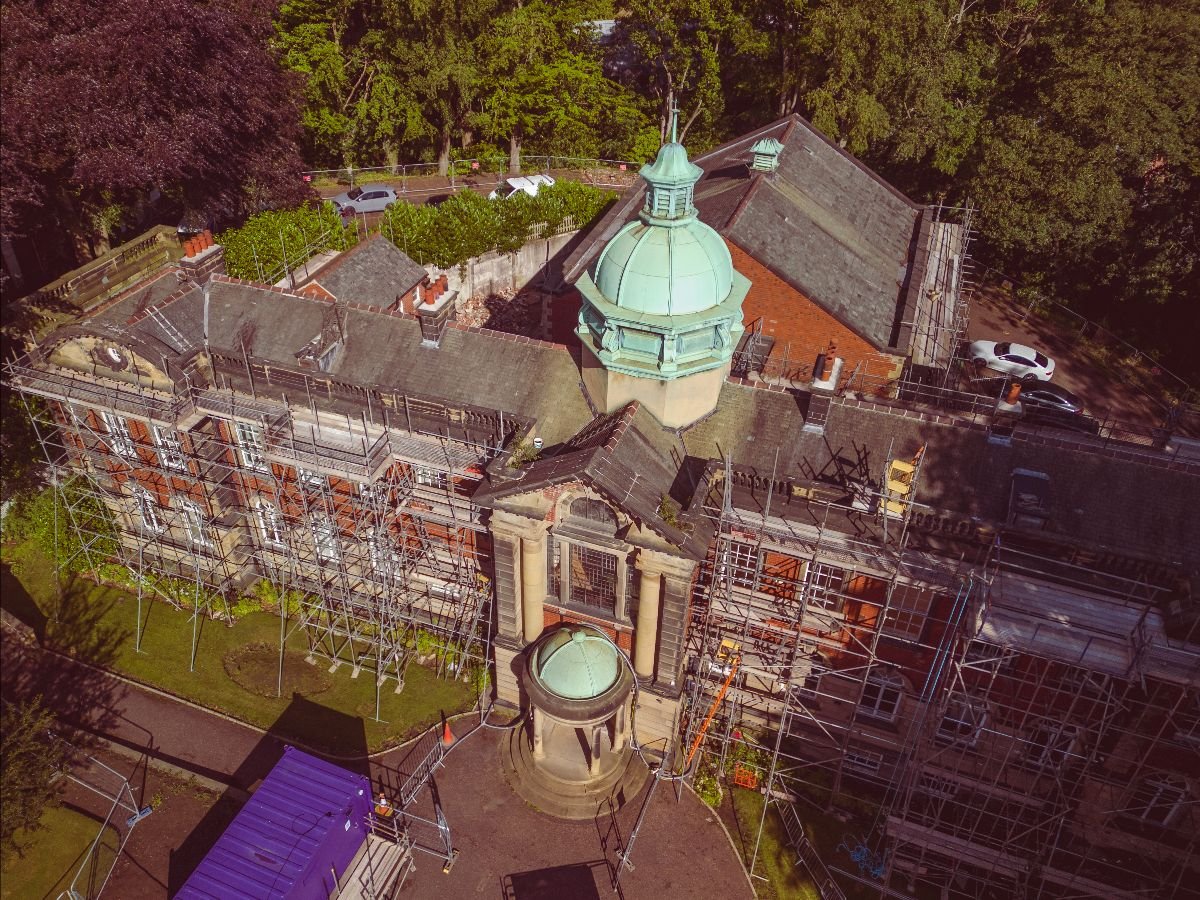 The renovation programme of #Durham Miners’ Hall @RedhillsDurham continues apace. Instead of being a mainly a trade union headquarters, it is being repurposed as a centre for heritage, culture & education. Another great addition to this fine city.