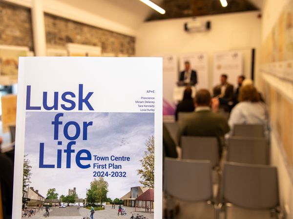 Lusk for Life, Fingal’s first Town Centre First Plan Launched Minister of State at the Department of Rural and Community Development, Joe O’Brien last Friday joined the Mayor of Fingal, Cllr Adrian Henchy, to launch Lusk for Life, Fingal’s first Town Centre First Plan.