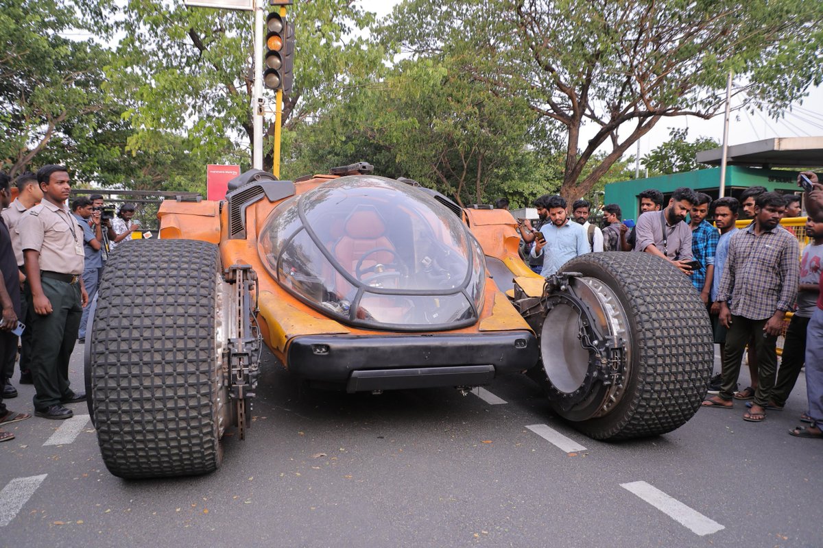 #Bujji, the high-tech robot car from #Prabhas' futuristic film #Kalki2898AD has arrived in Chennai. #BujjiInChennai