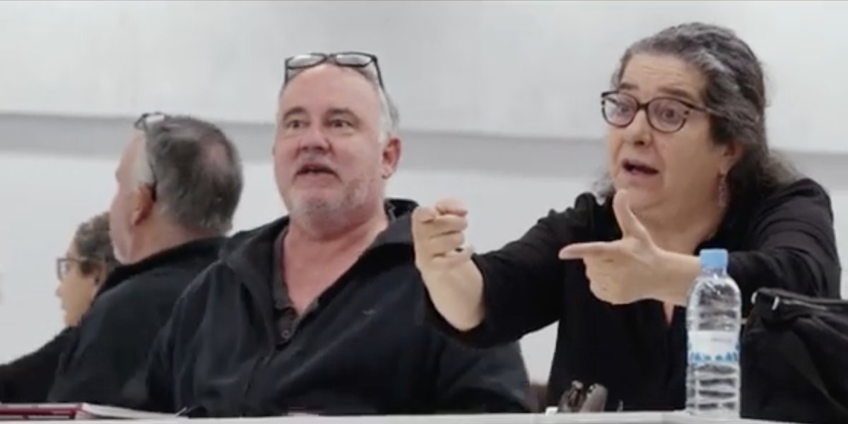 Viajar al teatro clásico a través de la comedia. Eso hicieron los alumnos de #HelenaPimenta y #JoseTomé durante el curso que impartieron en el #CentroActúa del 11 de abril al 23 de mayo.

Satisfacción por "unos profesores en mayúsculas". Este es el vídeo:

aisge.es/videnoticia-as…