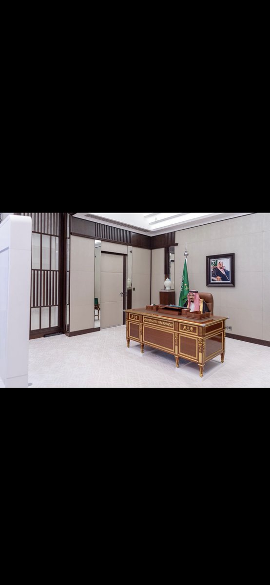 i_fsq's tweet photo. حي ذا الشوف يبو فهد 💙 #الملك_سلمان_بن_عبدالعزيز_آل_سعود https://t.co/VOJa5HwCJz
