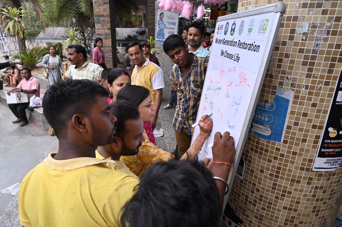 Day 3 of our campaign saw huge public participation where a nukkad natak drew attention on importance of environmental conservation. People also pledged their commitment to sustainability in a signature drive, showing support for combating climate change #WorldEnvironmentDay2024