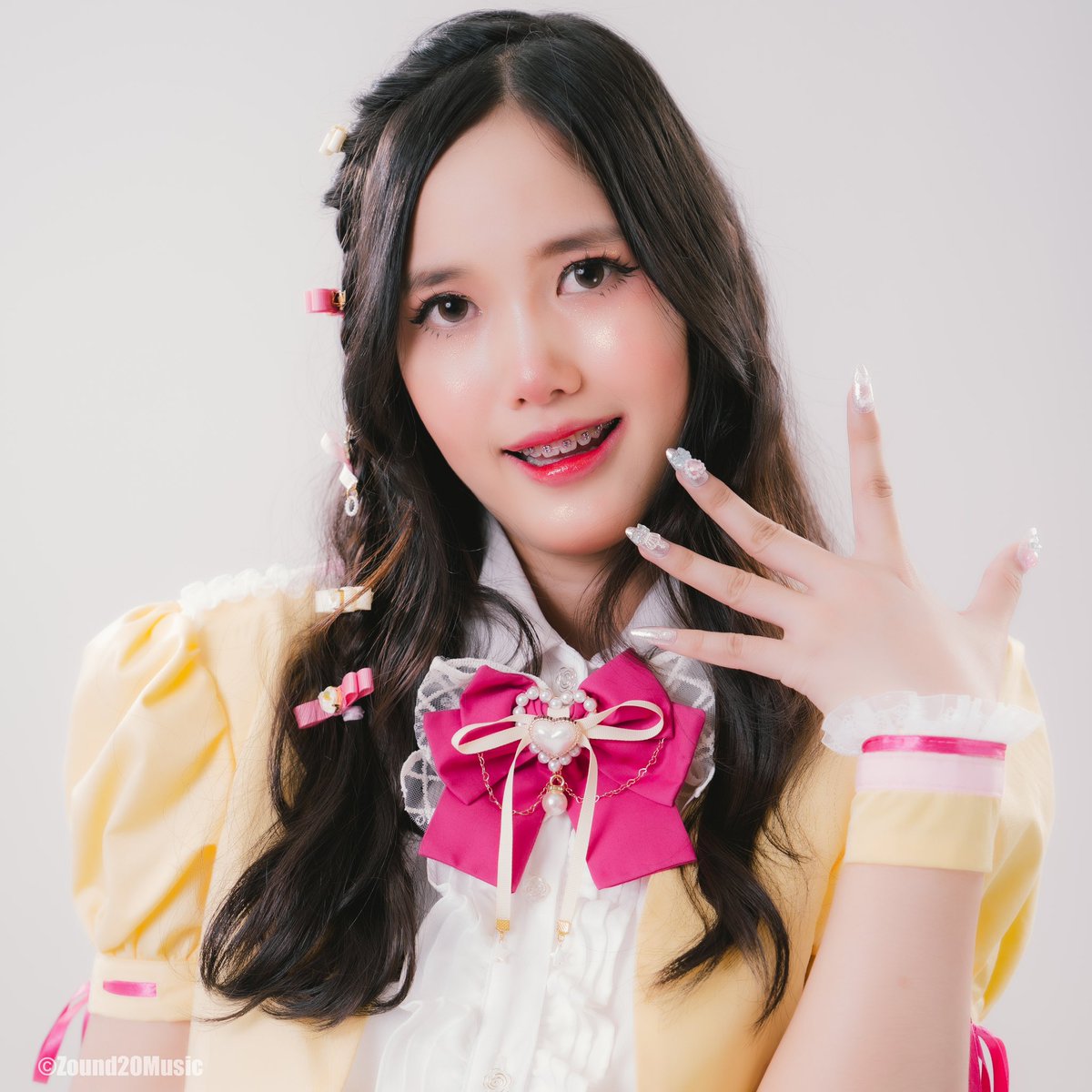 MeowZomMeenThan's tweet photo. เช้านี้วันจันทร์ ෆ⃛(•ө•)ෆ⃛
#สวัสดีวันจันทร์ #ItsMondayTH
#MeenThan #MeenThanNyZas #NyZas #NyZasIdol #Zound20Music #JPOP #TPOP #Idol #ThaiIdol https://t.co/JSsP5CDR6m