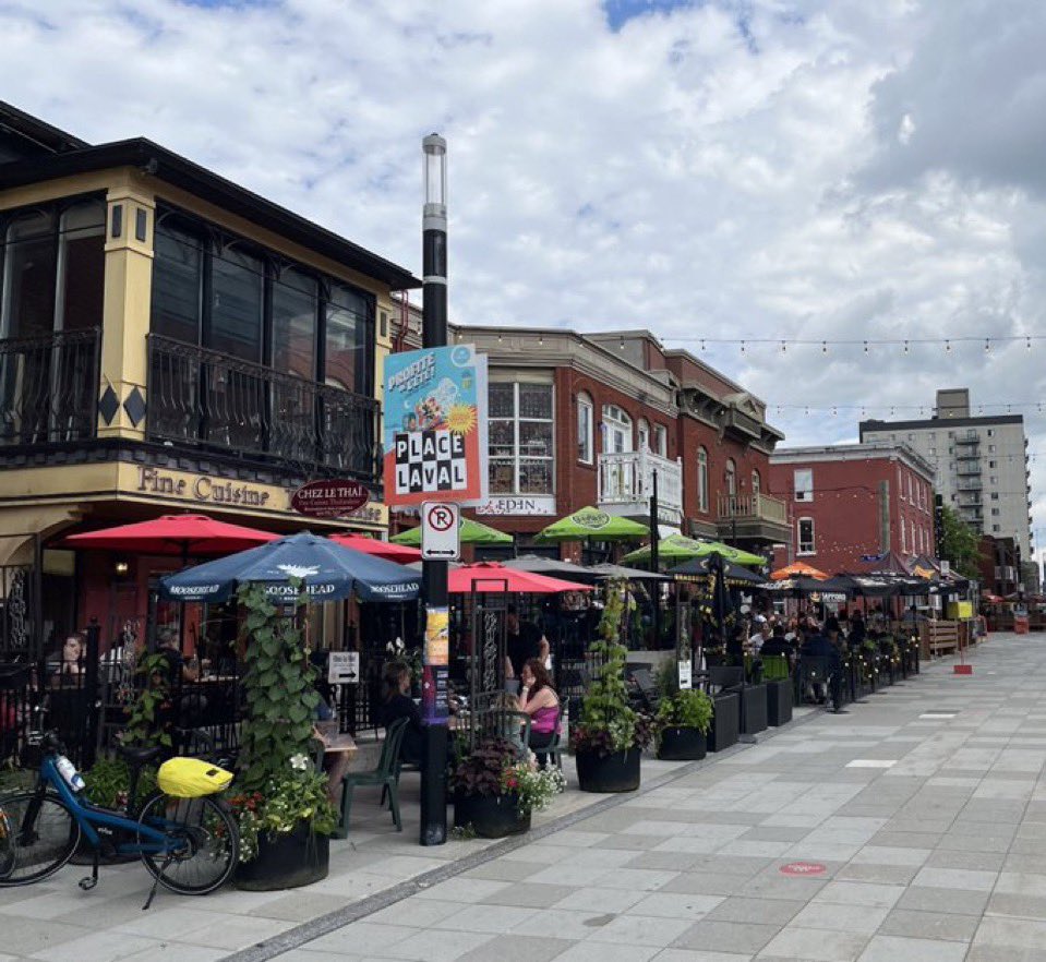 Ottawa doesn’t have to look far to see good place making.

This block on Rue Laval in Gatineau, with bars & restaurants, is closed to cars. It added plants, patios, lights, & more - creating an inviting space for people to enjoy.

Lots of spots in Ottawa would benefit from this.