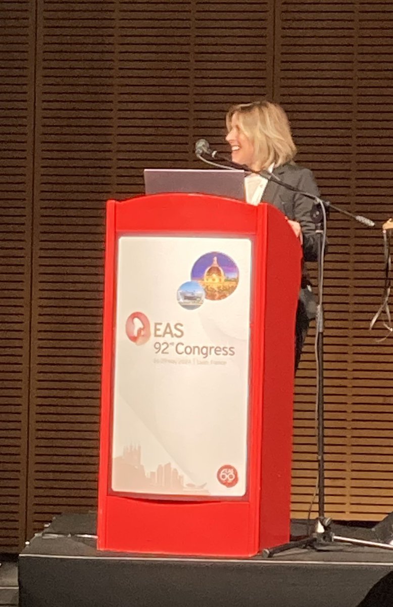 EquipeLaffargue's tweet photo. Amazing talk from Muriel at the EAS congress in Lyon! @EASCongress @I2mcT https://t.co/lrNKemDve1