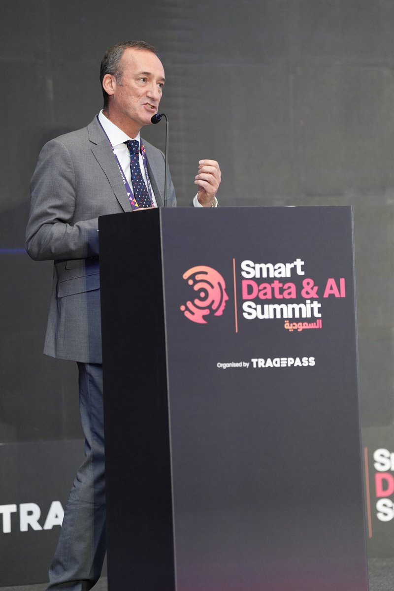 Tradepassglobal's tweet image. Smart Data &amp;amp; AI Summit 2024 – Saudi Arabia just witnessed a great session by JOHN SEED (Group Director - Strategy &amp;amp; Development, DAR AL RIYADH).
#SDAIS #SmartDataAISummit #SaudiArabia #DataAI #Innovation #bigdata #dataanalytics #data #AI #datacentre #dataprivacy #tradepass