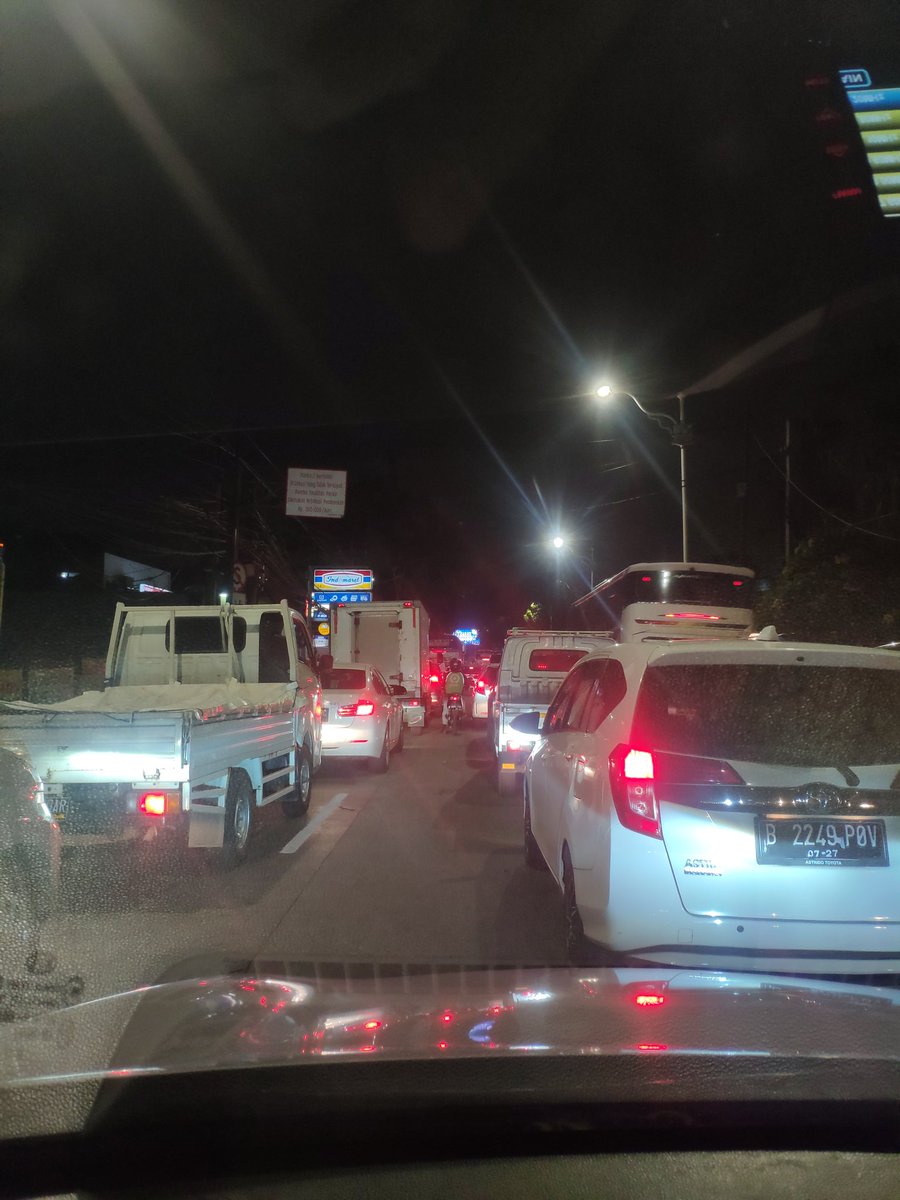 Chris HG tweet media