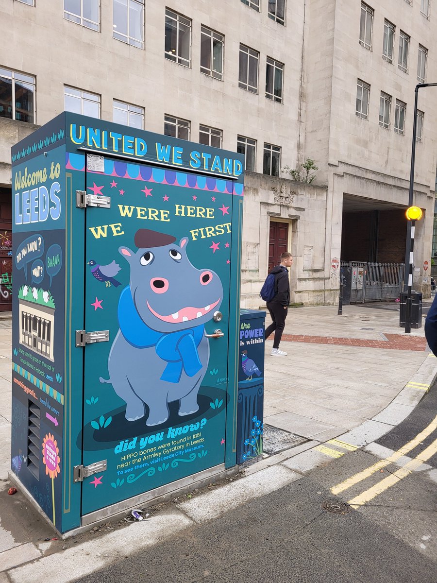 Check out this fantastic new artwork on City Square! Designed by our very talented local Leeds Artist Anwyn Beier & installed by Leeds Printing Company. Funded by the UK Government through the UK Shared Prosperity Fund #publicart #citysquare #local #goodnews