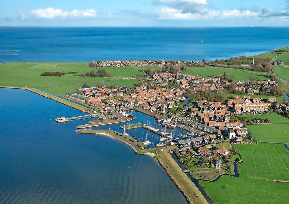 WaterlandNatuurlijk was aanwezig bij de Eilandraad op Marken. De werkgroep dijkversterking stopt per direct en willen geen verantwoording nemen voor wat nu aan plannen ter tafel ligt. Zo wordt burgerparticipatie optima forma geschoffeerd door <a href="/RWS_WNN/">Rijkswaterstaat regio Noord-Holland</a>