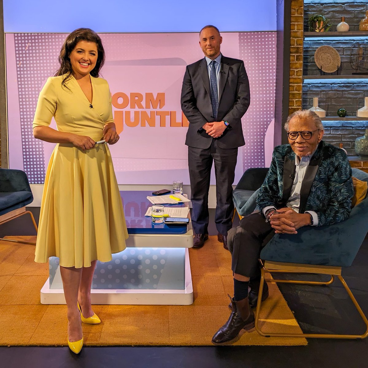 On the election circuit on @JeremyVineOn5 - a very enjoyable morning with @theblackfarmer and @StormHuntley. Robust debate in good spirits