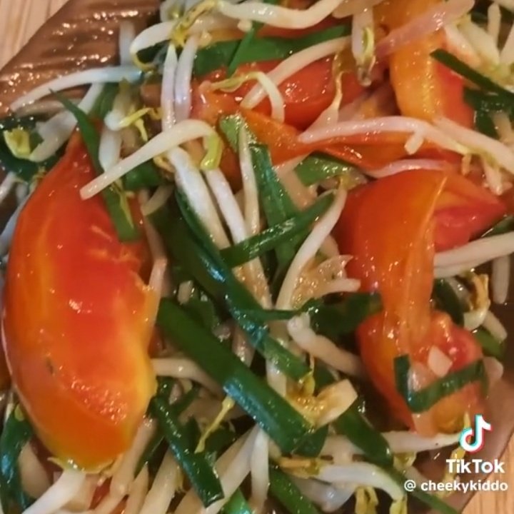 hyeeby__'s tweet photo. ANAK KOST juga BISA bikin makanan SEHAT! jangan beli GEPREK teruss!!😩 nih aku share kumpulan resep SEHAT yang pastinya MURCE, ENAK, dan bikinnya SAT-SET! pokoknya ANAK KOST FRIENDLY!😋🙌🏻🍱 https://t.co/eHpiMM7GFX