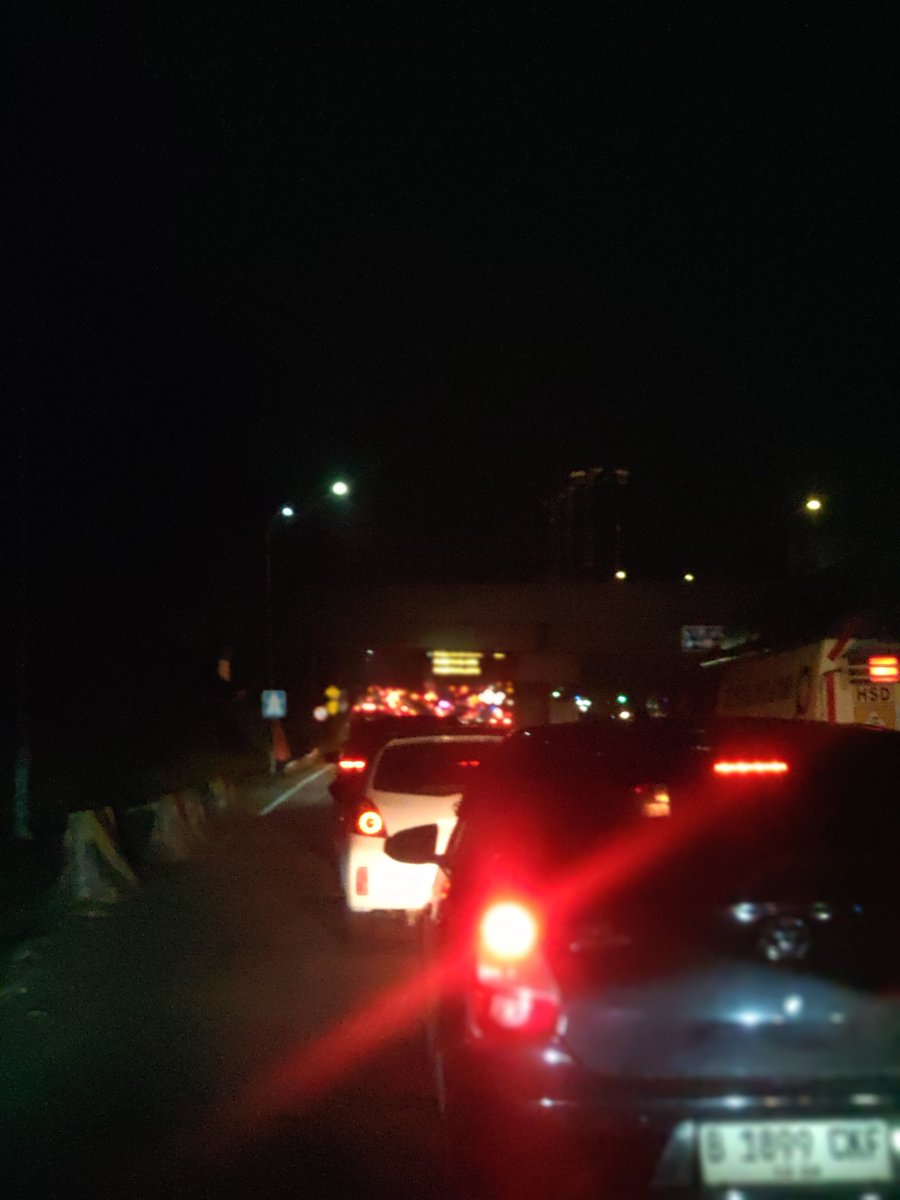 Chris HG tweet media