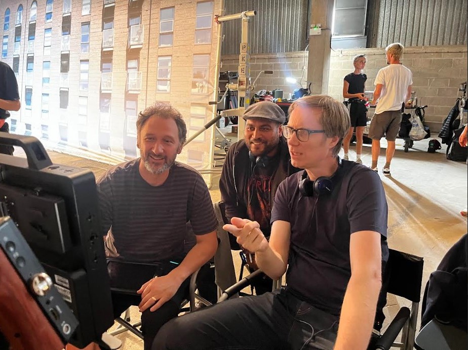 BrisFilmOffice's tweet image. As part of our series spotlighting regional film/HETV talent, we spoke to Bristol filmmaker @michealdjenkins who was Trainee Director &amp;amp; Director of Additional Photography (eps1&amp;amp;2) on #TheOutlaws S3, shadowing @StephenMerchant, Curtis Vowell &amp;amp; John Butler👏
filmbristol.co.uk/meet-michael-t…