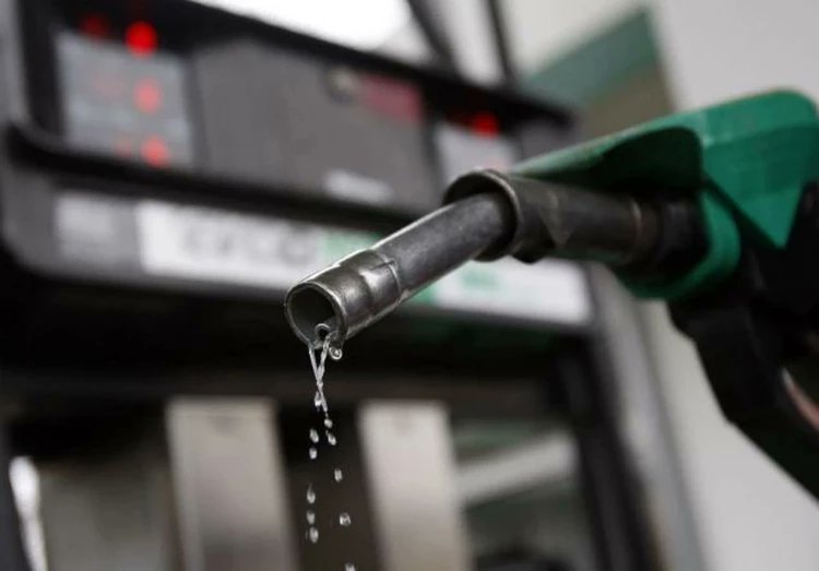 An economist identifies the factors for achieving self-sufficiency in gasoline
dinaropinions.com/an-economist-i…
Iraq News/On Tuesday, monetary master Safwan Qusay distinguished the most unmistakable elements that add to accomplishing independence...
