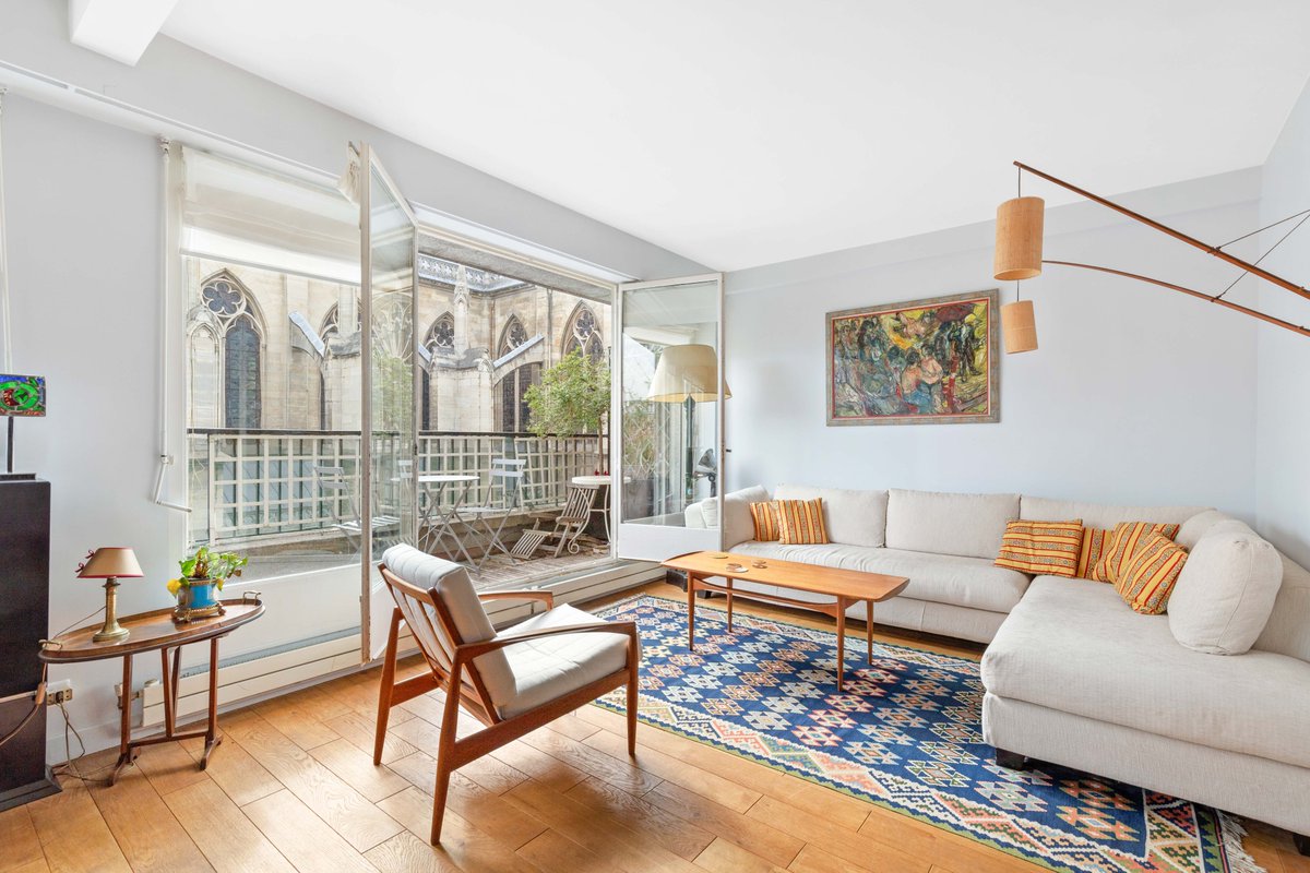 Sainte Clotilde #ParisVII -Duplex #apartment - Bathed in light Top floors #Terraces 🪴🍀🪴of 22-sqm - East / West lnkd.in/ebvu46JZ
#RealEstate #openview
#beautifulhomes #dreamapartment #dreamhome #forsale #home #interiordesign #luxurydesign #luxuryhome#luxuryhomes