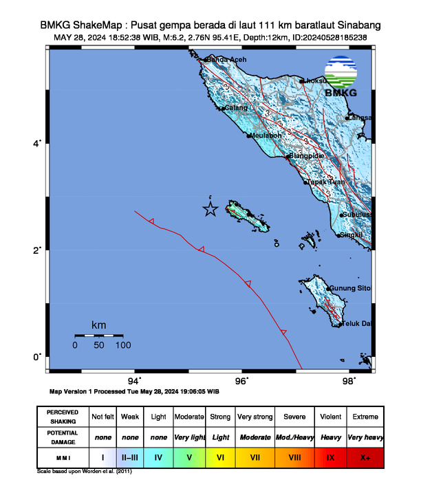 infoBMKG's tweet photo. #Gempa (UPDATE) Mag:6.2, 28-Mei-24 18:52:38 WIB, Lok:2.76 LU, 95.41 BT (Pusat gempa berada di laut 111 km baratlaut Sinabang), Kedlmn:12 Km Dirasakan (MMI) IV Nagan Raya, IV Aceh Barat, III Aceh Barat Daya, III Aceh Selatan, IV Simeulue, II Banda Aceh #BMKG https://t.co/0FDVApa8Iw