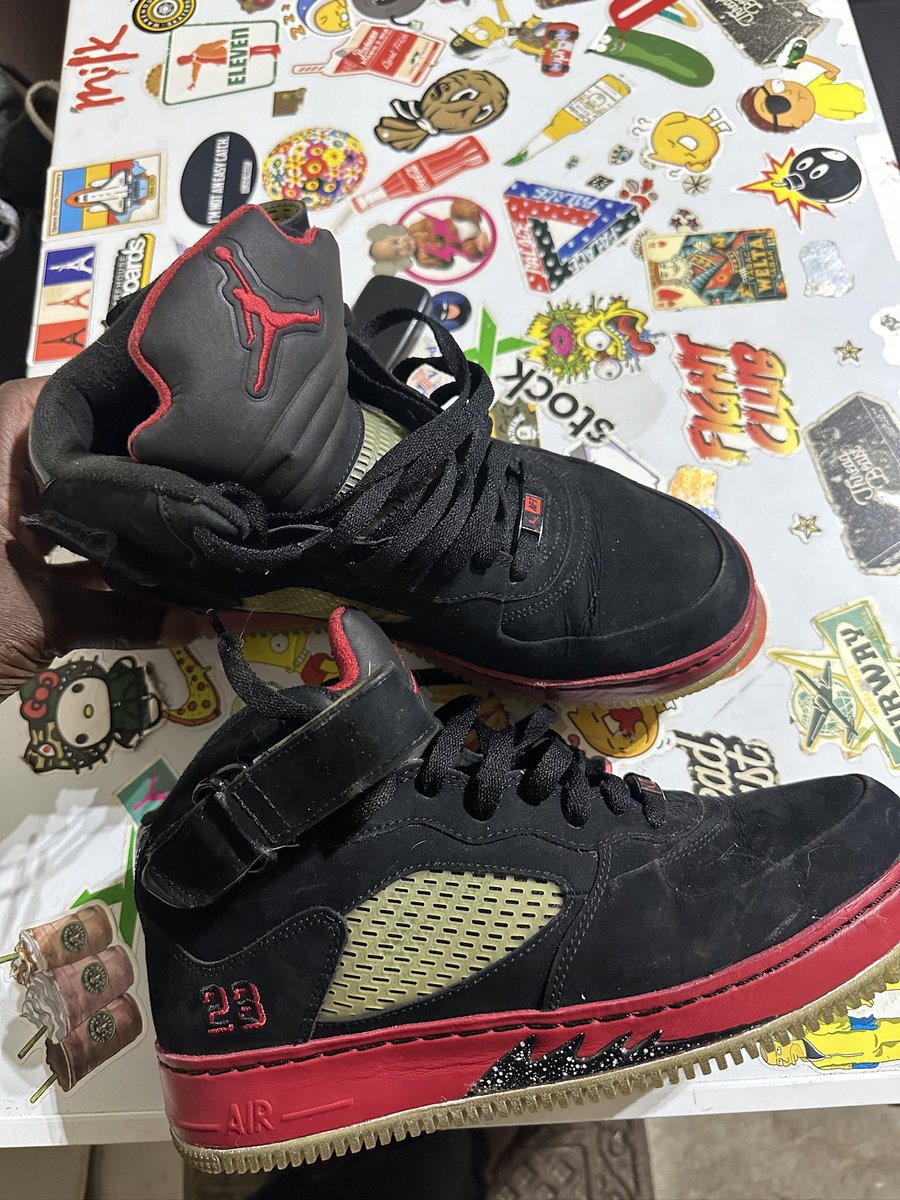 ritz077's tweet photo. @KicksFinder Still do 🤣🤣 https://t.co/p54tAgvjgh