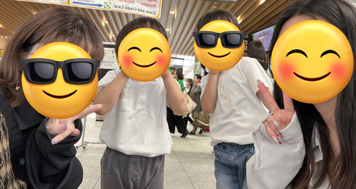 J_H_2_18's tweet photo. 会えたのは7年ぶり遊んだのは8年ぶり🥺
山めっちゃ登って体の痛みと引き換えにパワーを充電してきた💪🏻 ̖́-
来てくれてありがとう🥺またすぐ会おうね🥺
@hani_minhao_17 https://t.co/KoIhRL7Ct9