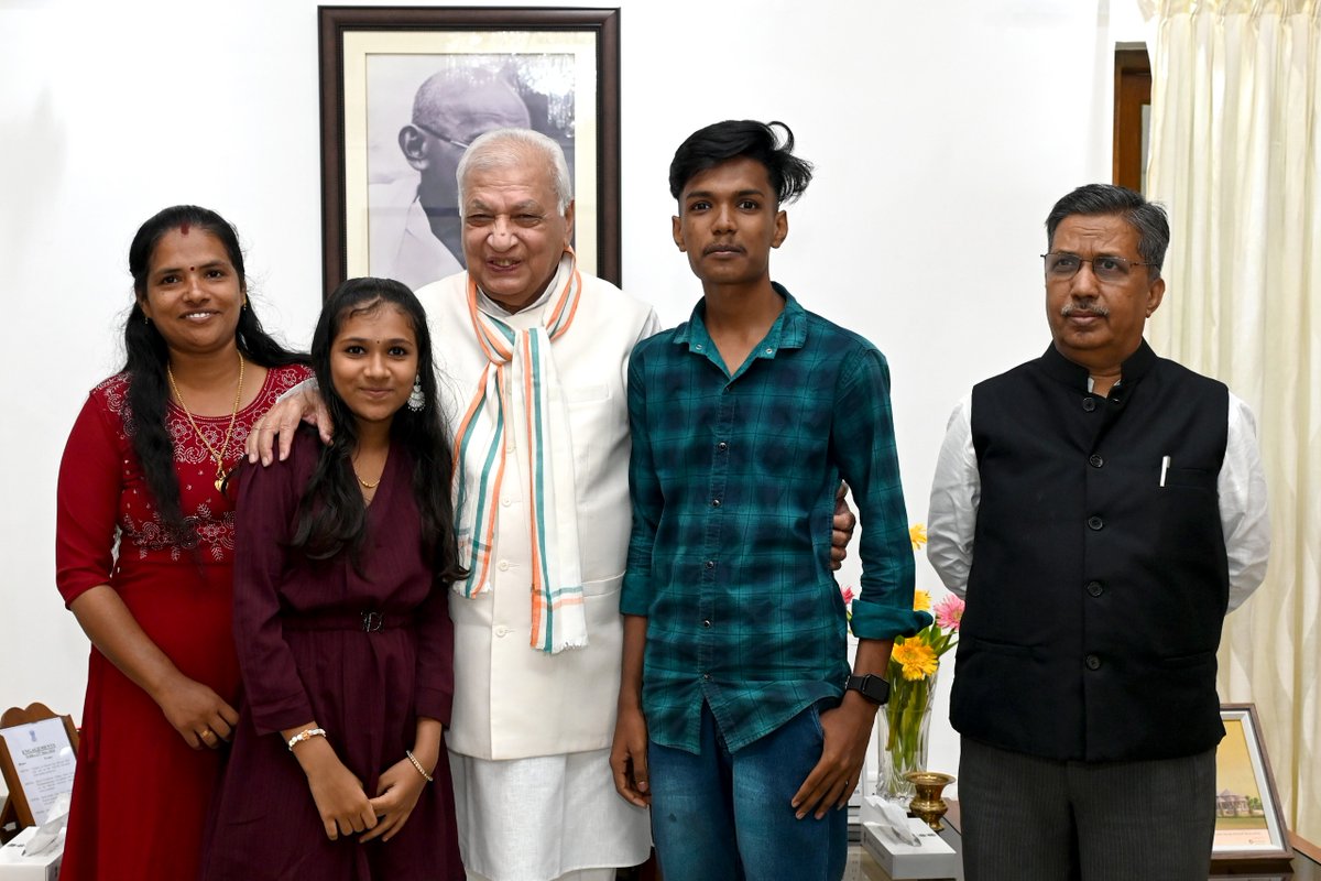 Hon’ble Governor Shri Arif Mohammed Khan felicitated Master Bibin Biju, S/o. Smt. Princy, for securing high marks in the 12th Std. State Board Examination:PRO,KeralaRajbhavan.