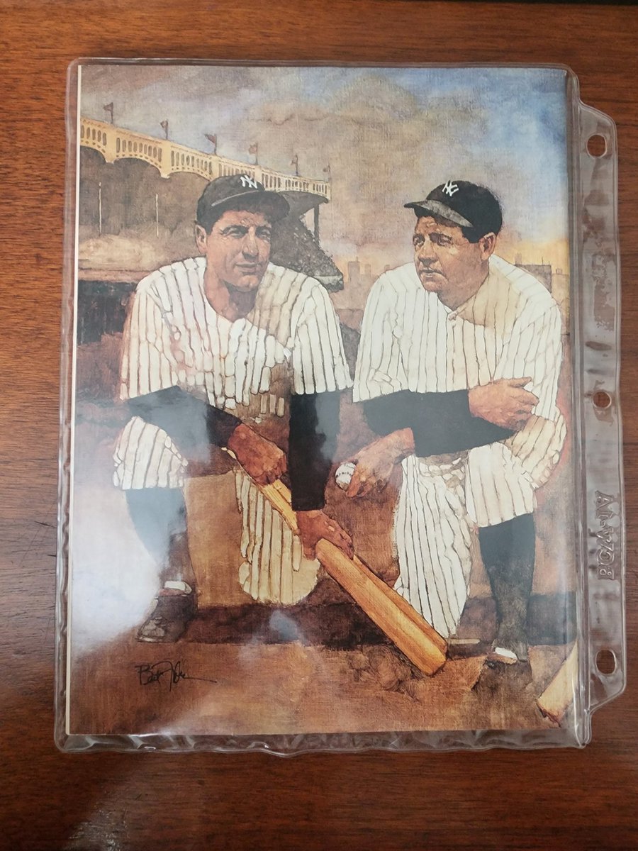 ThrowBackShack1's tweet image. #TradingCardTuesday You can't talk about #tradingcards especially in the junk wax era without talking about the #Beckett Price Guide! We bought every issue back then and the one below is probably my favorite! #mickeymantle #baberuth #yankees